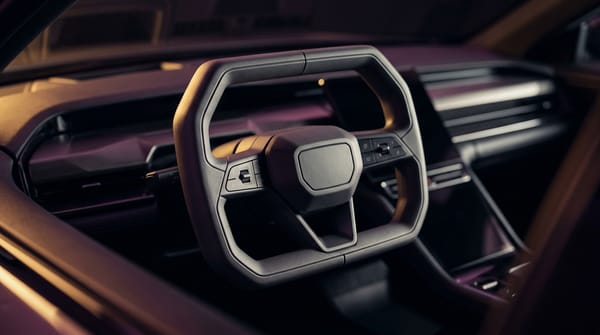 L'IA decide, l'uomo ubbidisce: se il robotaxi ignora il volante